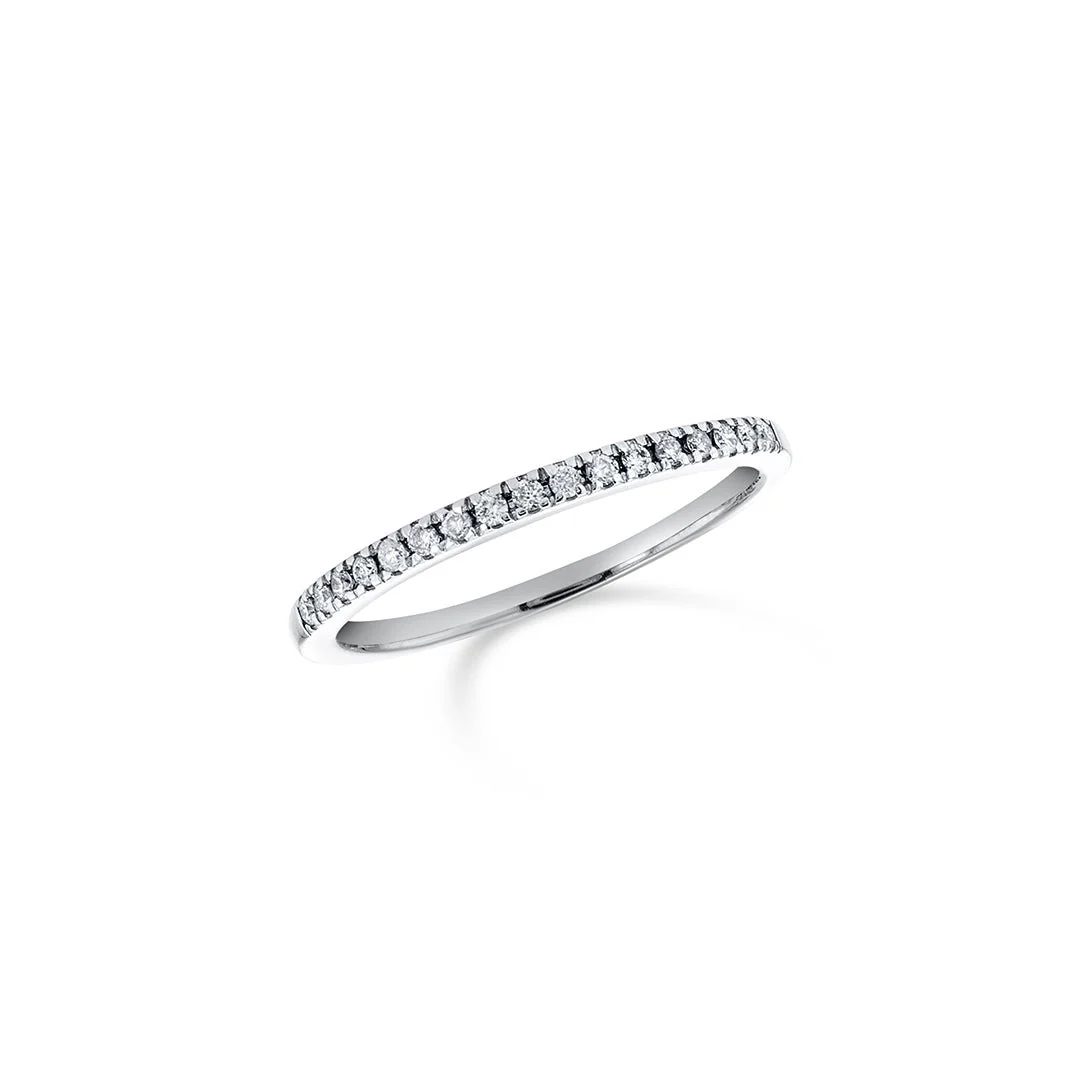 Round Diamond Band in 14K White Gold