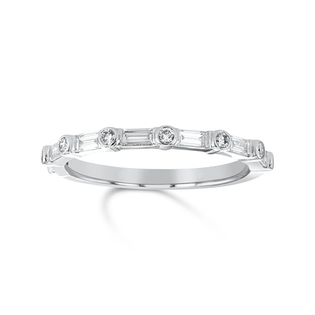 .45 Carats Baguette and Round Natural Diamond Band
