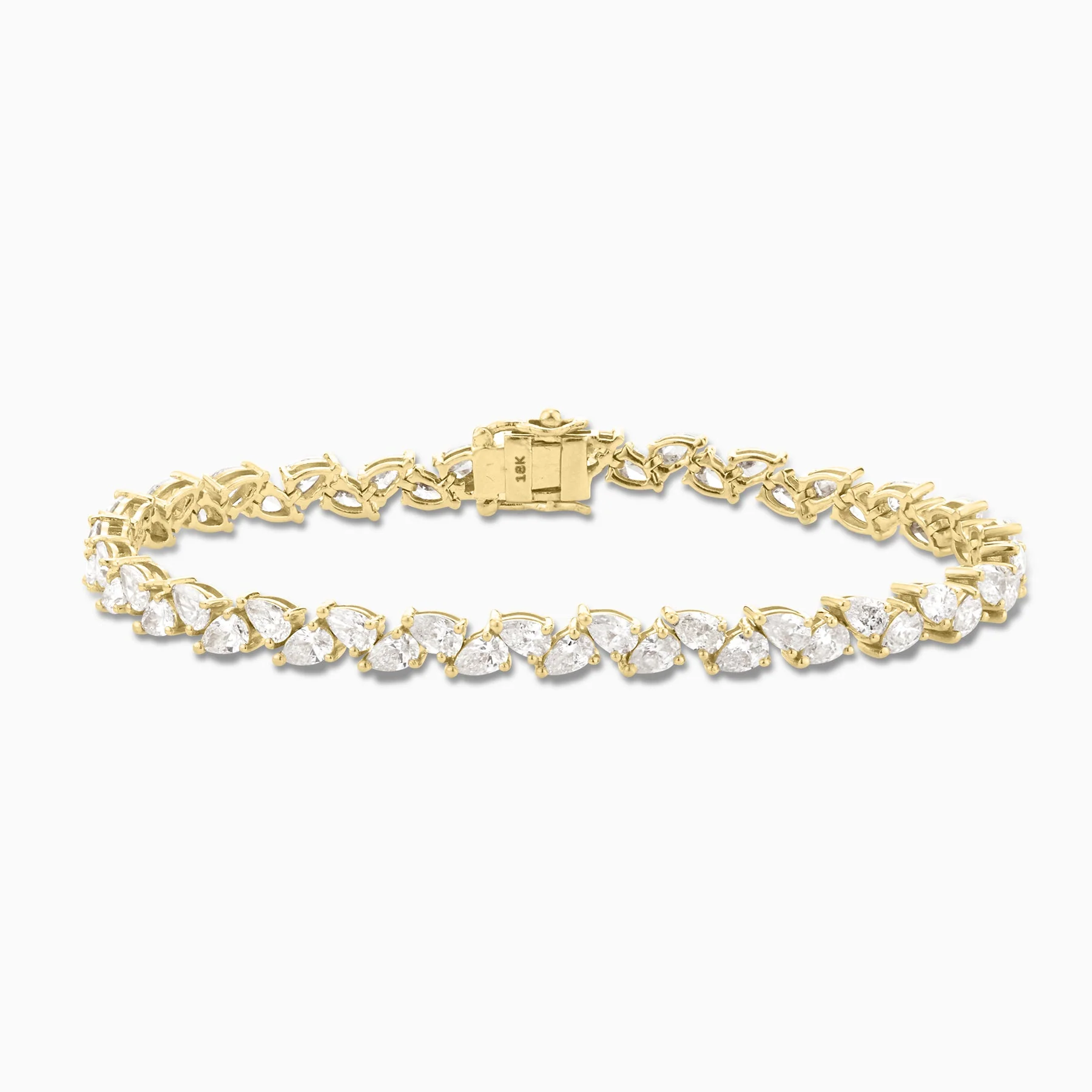 7.40 Carats Natural Pear Shaped Diamond Tennis Bracelet