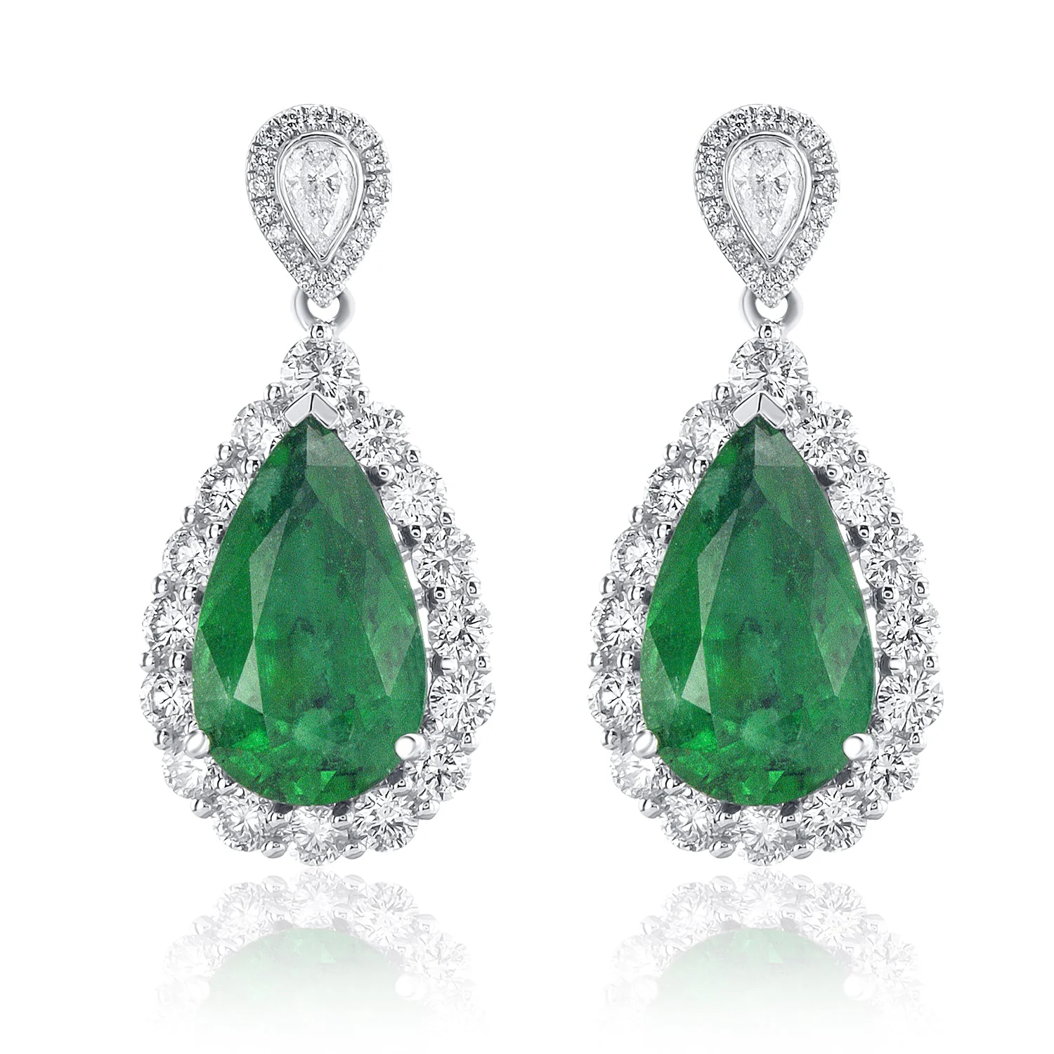 8.17 Carat Natural Diamond and Green Emerald Dangle Earrings
