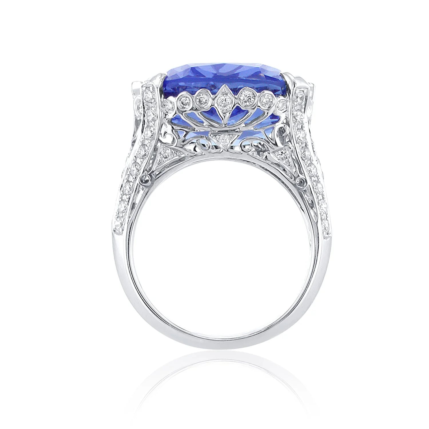 9.88 Carat Tanzanite Gemstone and Diamond Ring set in 18K White Gold - Image 3