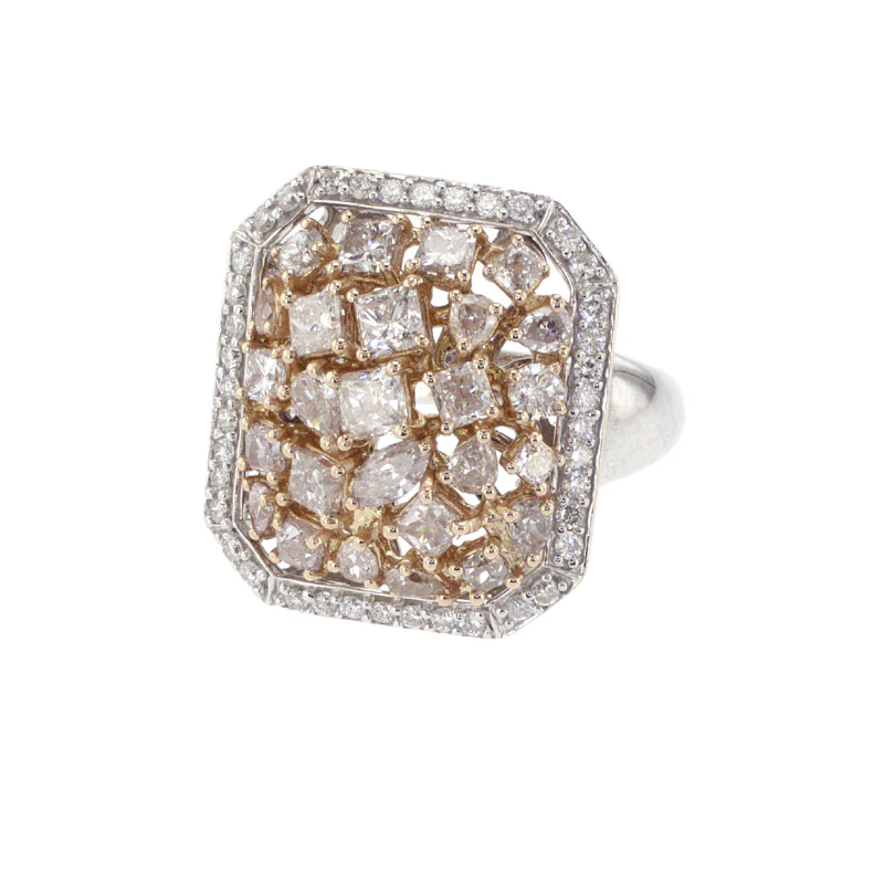 3.52 carats Natural Pink and White Diamond Halo Ring - Image 2